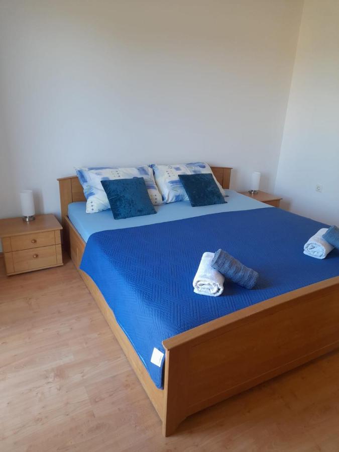 Holiday Home Anita Unesic Екстер'єр фото